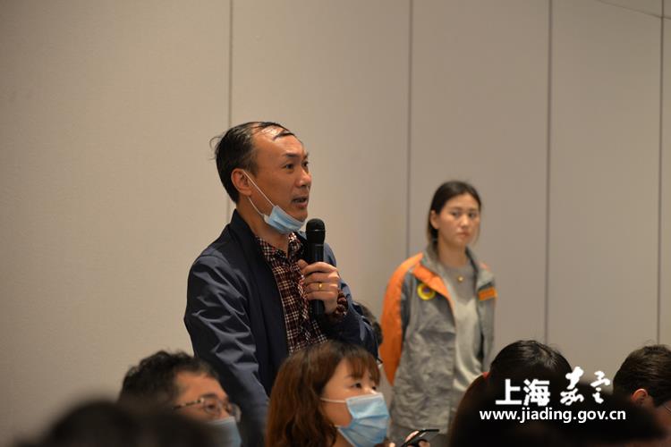 cee056ab500648a8a8012a9963e2af36.jpg